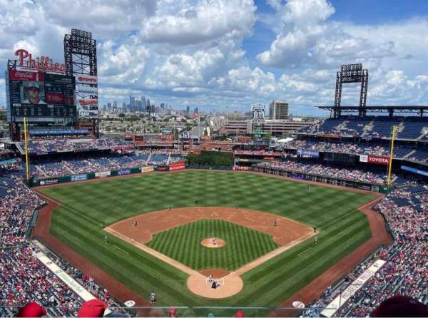 Citizens Bank Park, section: 421, row: 4, seat: 3