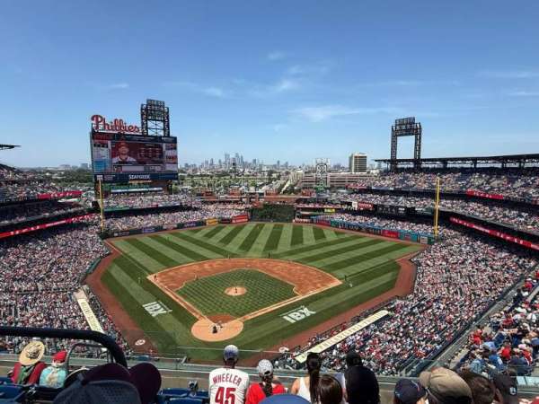Citizens Bank Park, section: 419, row: 6, seat: 23