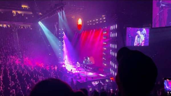 Lenovo Center, section: 118, row: R, seat: 7