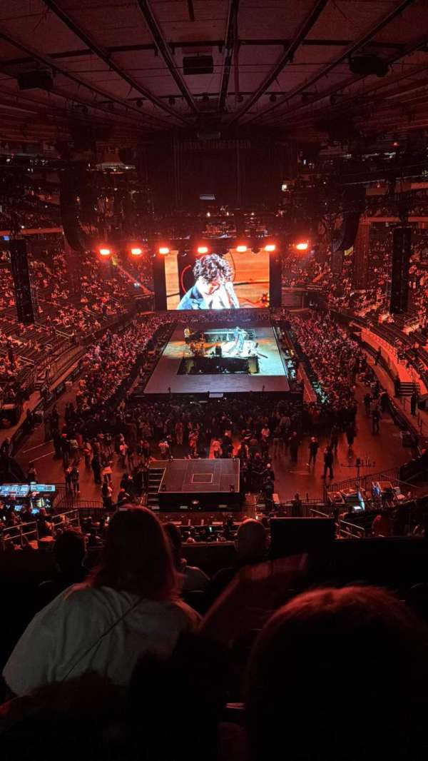 Madison Square Garden, section: 218, row: 5, seat: 3