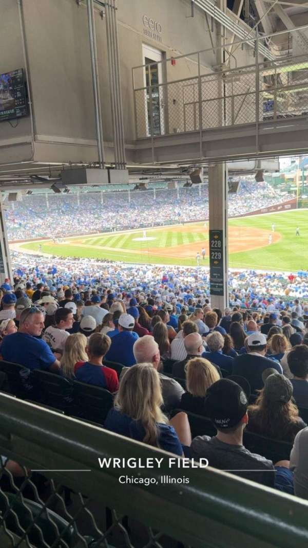 Wrigley Field, section: 229, row: 21, seat: 8