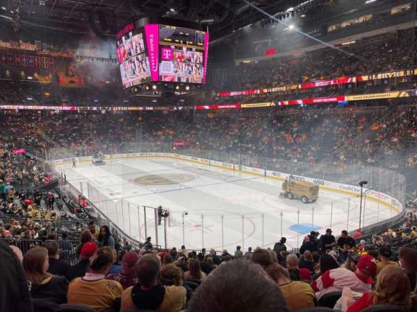 T-Mobile Arena, section: 9, row: U, seat: 12