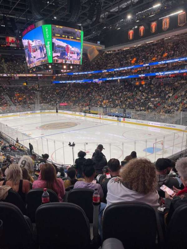 T-Mobile Arena, section: 19, row: T, seat: 7