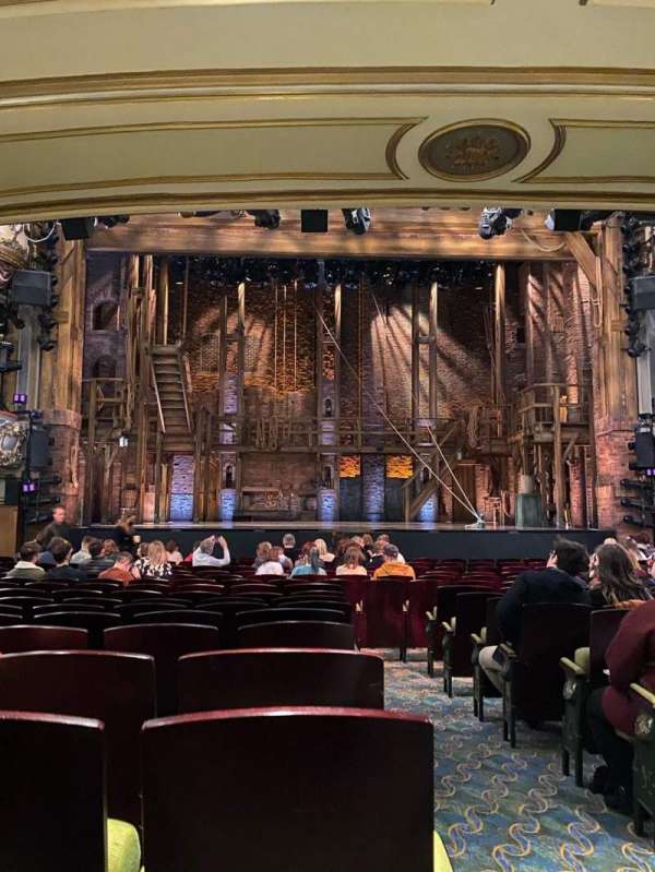 Victoria Palace Theatre, section: Stalls, row: Q, seat: 26