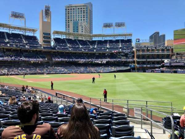 Petco Park, section: 121, row: 25, seat: 24