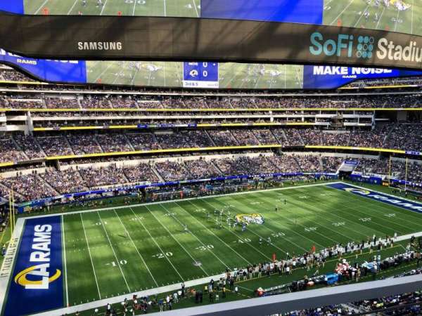 SoFi Stadium, section: 318, row: 1, seat: 7