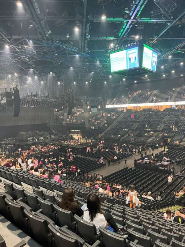 Accor Arena, section: Gradin R, row: 3, seat: 3