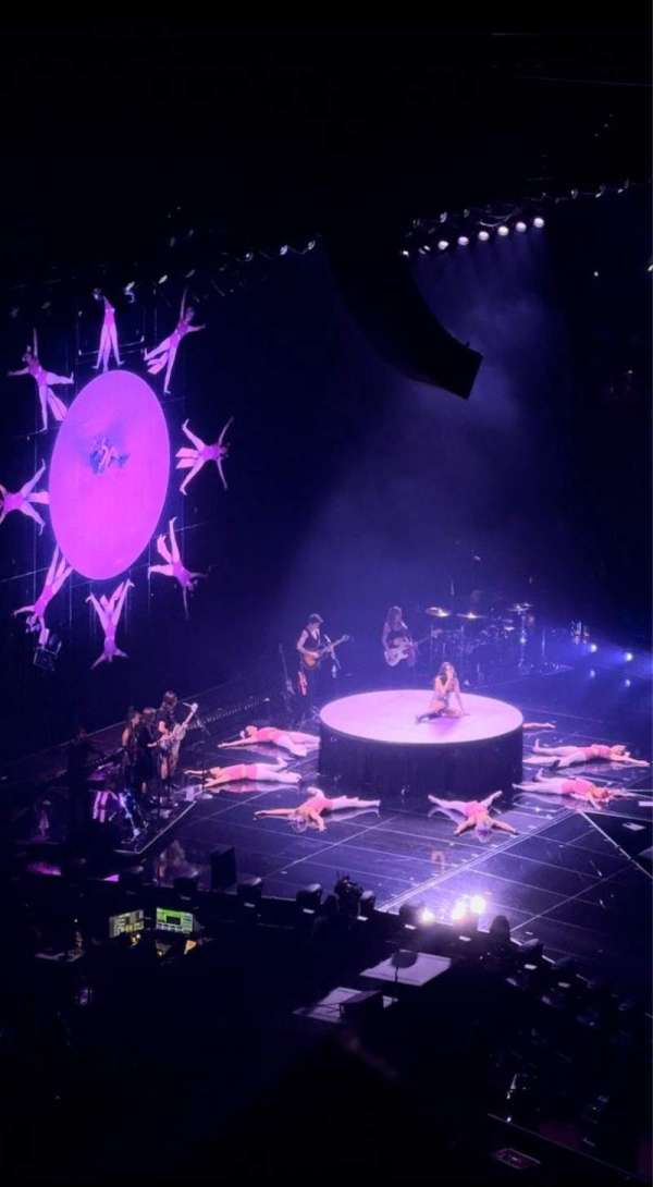 Kia Forum, section: 227, row: 17, seat: 14