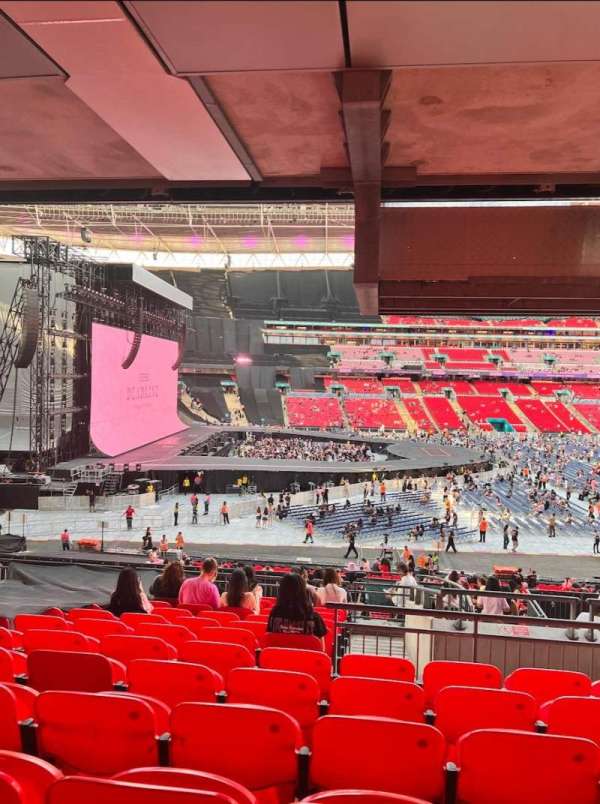 Wembley Stadium, section: 125, row: 43, seat: 75