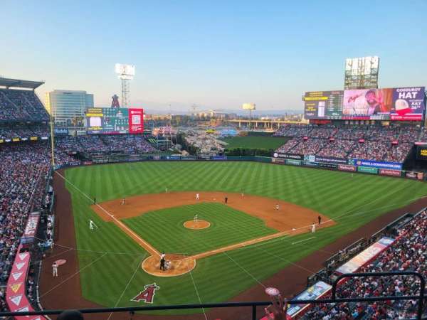 Angel Stadium, section: 420, row: E, seat: 12