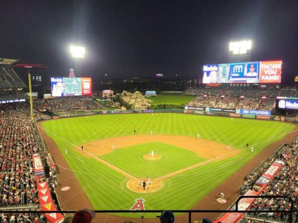 Angel Stadium, section: 419, row: F, seat: 11