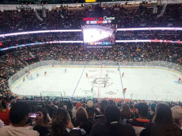 Honda Center, section: 411, row: Q, seat: 10