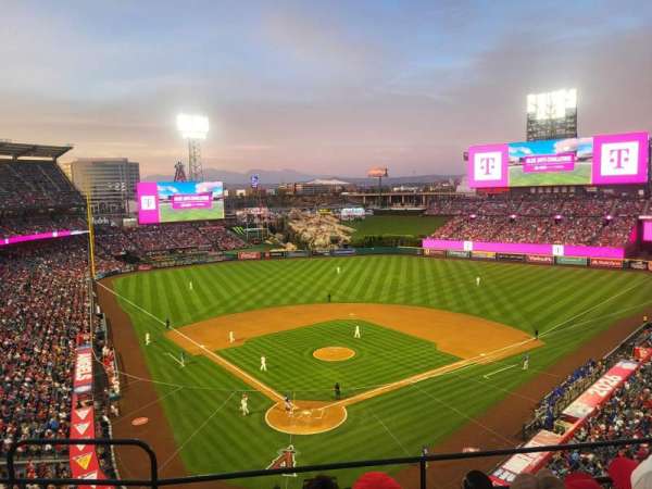 Angel Stadium, section: 420, row: E, seat: 3