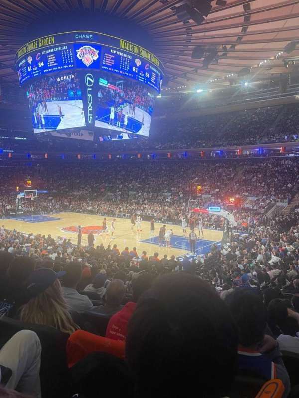 Madison Square Garden, section: 109, row: 13, seat: 18