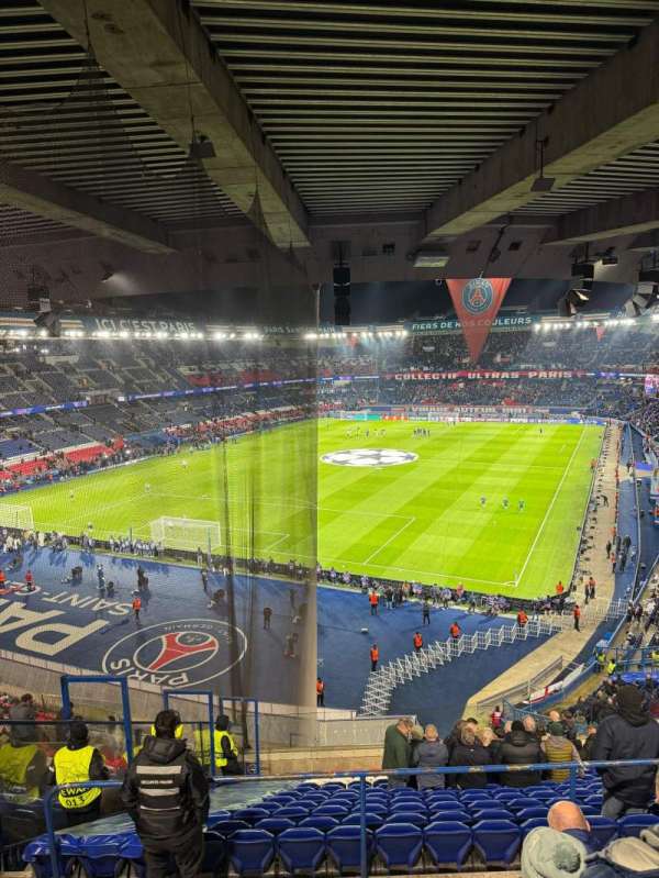 Parc des Princes, section: 301, row: 19, seat: 120