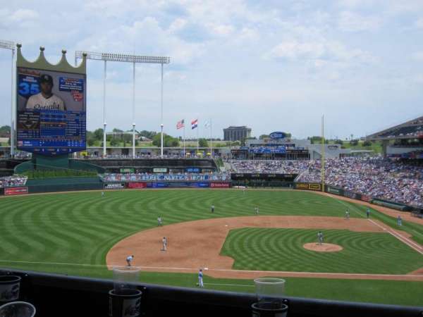 Kauffman Stadium, section: 307, row: B, seat: 9