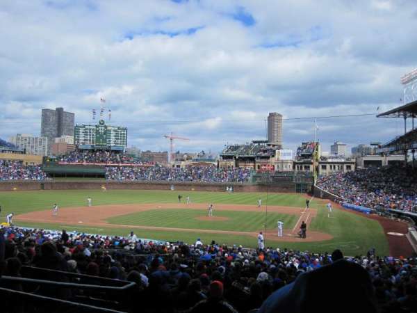 Wrigley Field, section: 214, row: 5, seat: 9