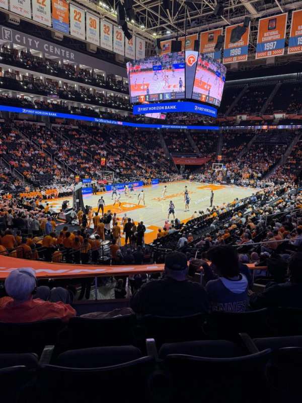 Thompson-Boling Arena, section: 126, row: 17, seat: 5