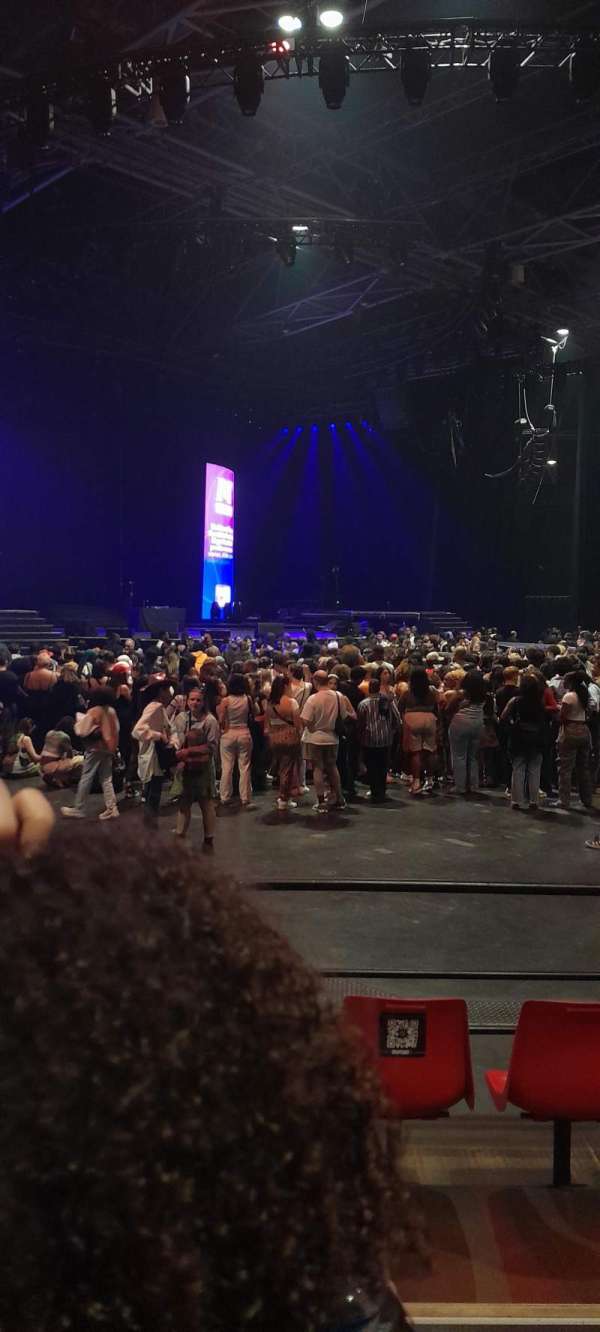 Zénith Paris, section: H, row: 9, seat: 54