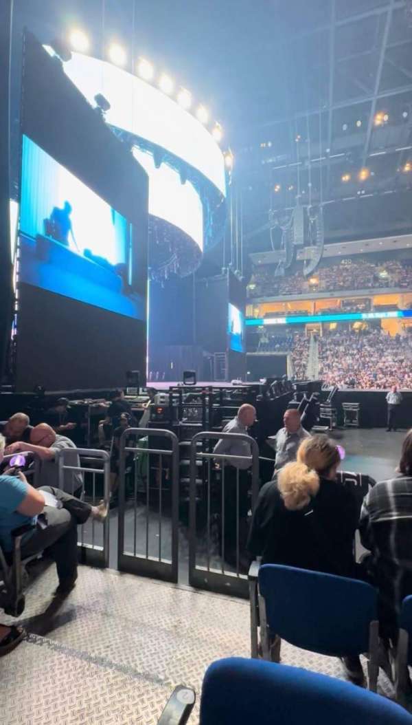 Uber Arena, section: 216, row: 3, seat: 1