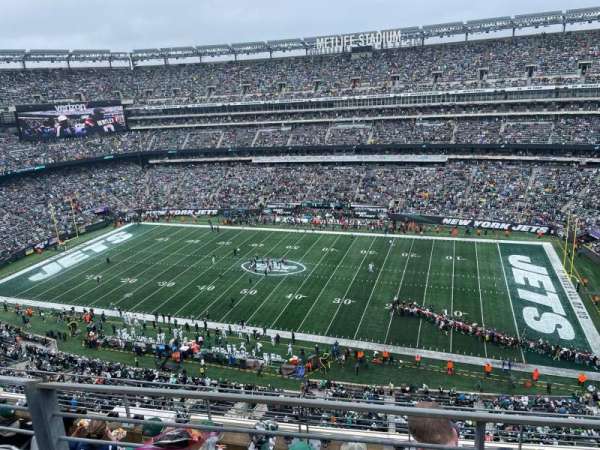 MetLife Stadium, section: 311, row: 6, seat: 13