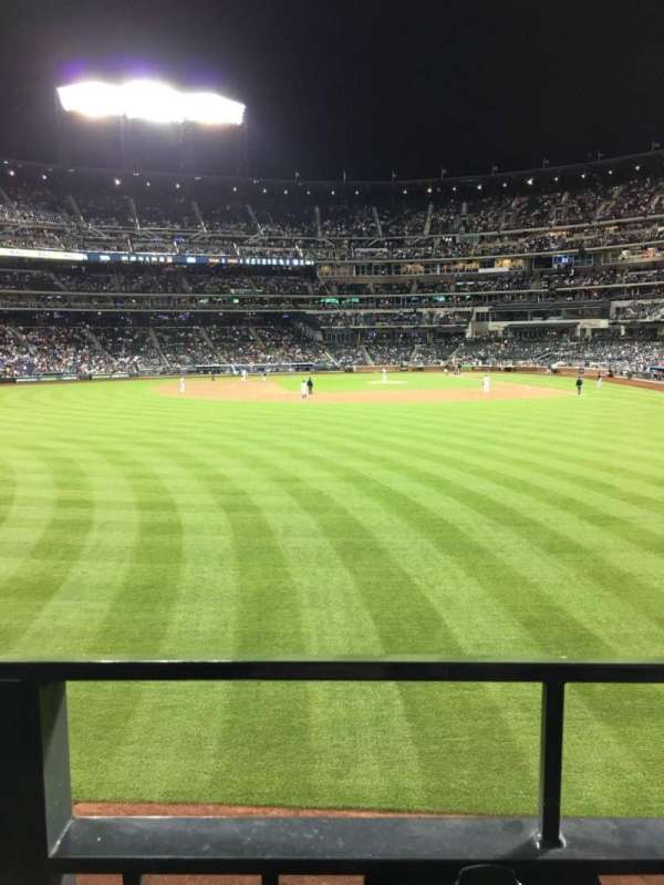 Citi Field, section: 135, row: 1, seat: 24