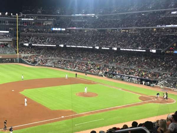 Truist Park, section: 237, row: 9, seat: 5