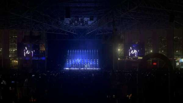 RBC Amphitheatre, section: Lawn, row: 1
