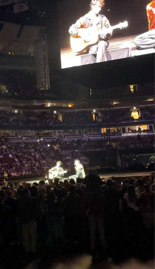 United Center, section: 105, row: 2, seat: 3-4