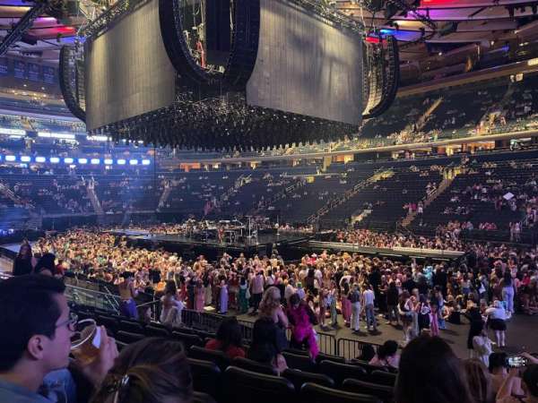 Madison Square Garden, section: 119, row: 10, seat: 17