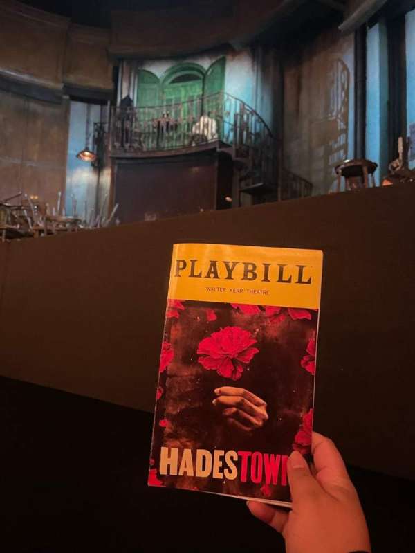 Walter Kerr Theatre, section: Orchestra R, row: B, seat: 6