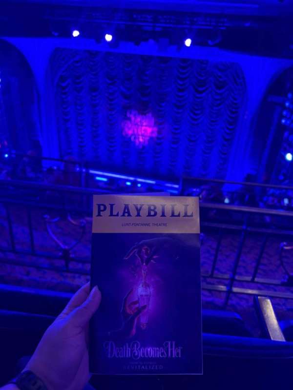 Lunt-Fontanne Theatre, section: Middle Mezzanine RC, row: B, seat: 118