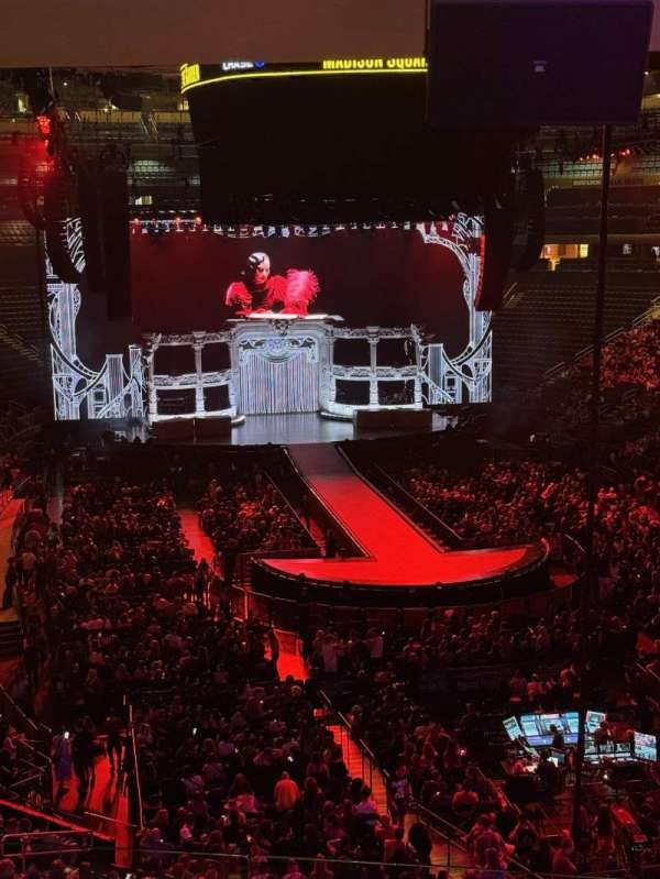 Madison Square Garden, section: 203, row: BS4, seat: 10