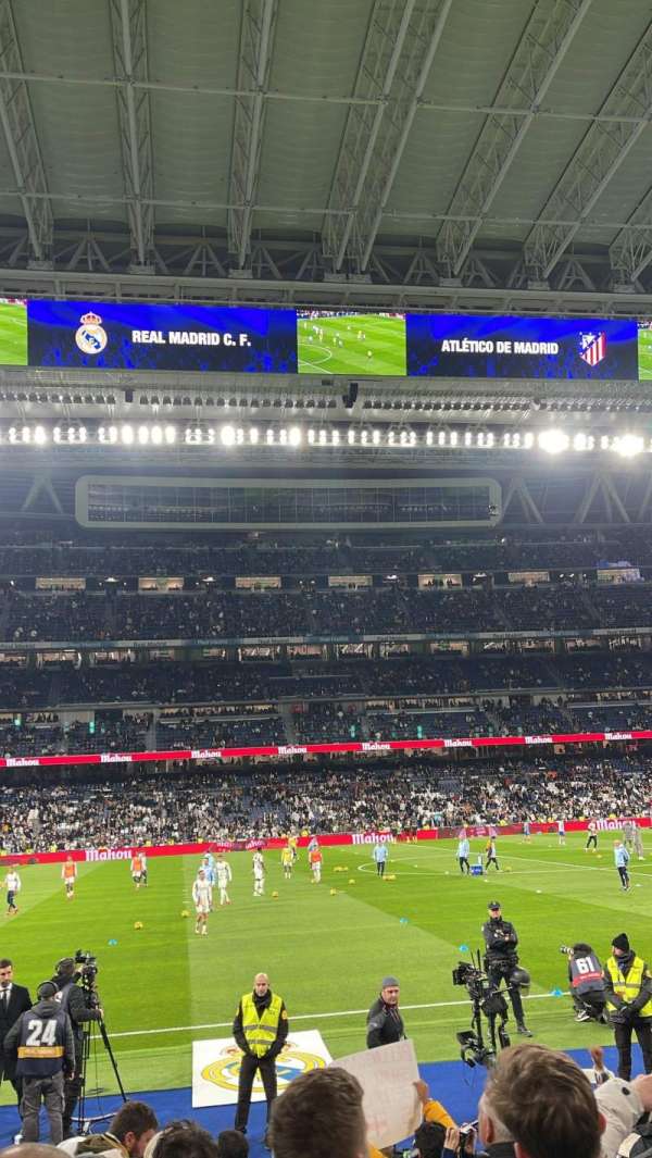 Santiago Bernabéu Stadium, section: 134, row: 10, seat: 17