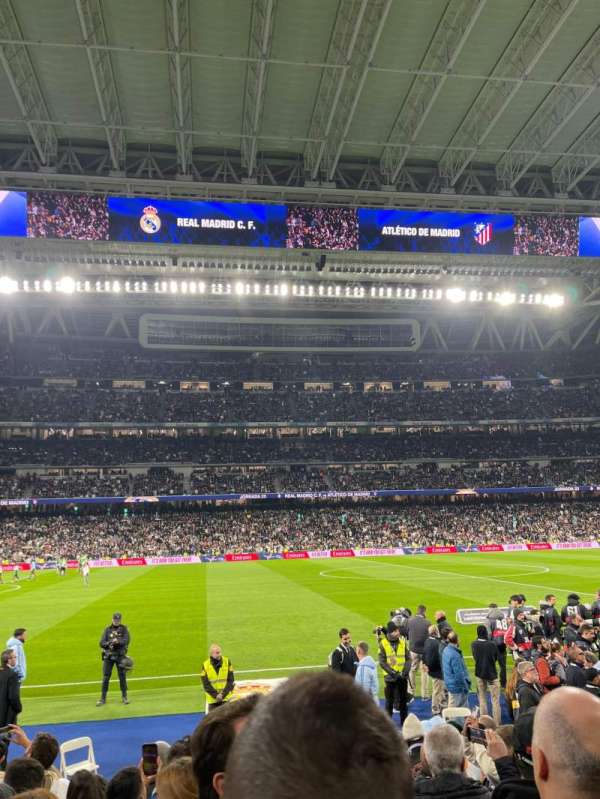 Santiago Bernabéu Stadium, section: 134, row: 10, seat: 17