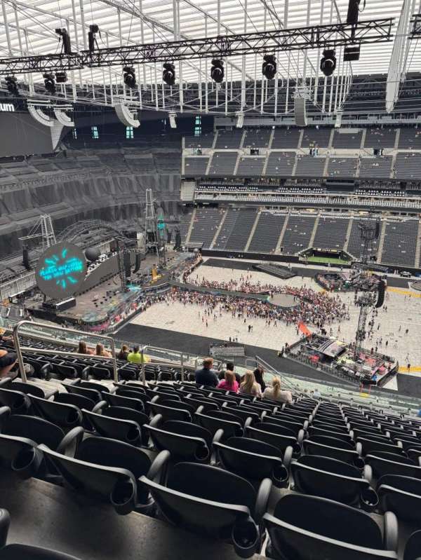Allegiant Stadium, section: 410, row: 13, seat: 20