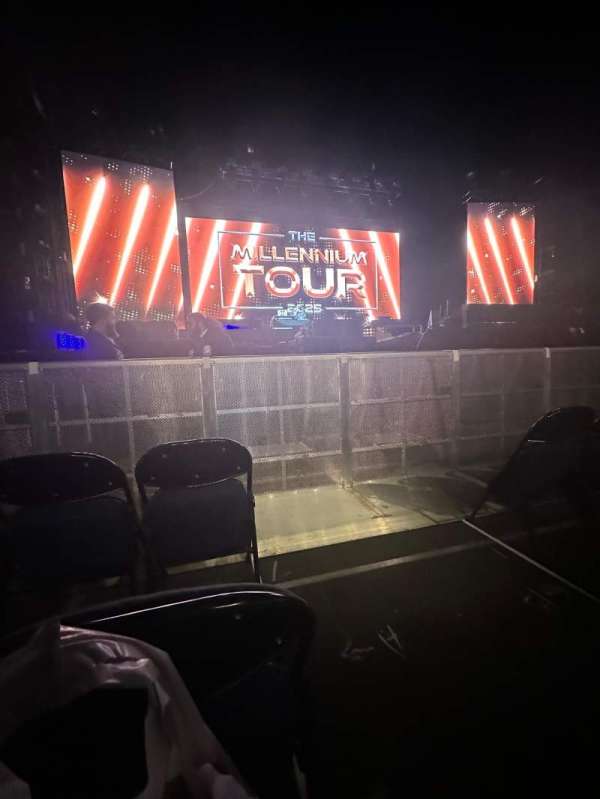 Oakland Arena, section: A, row: 3, seat: 1