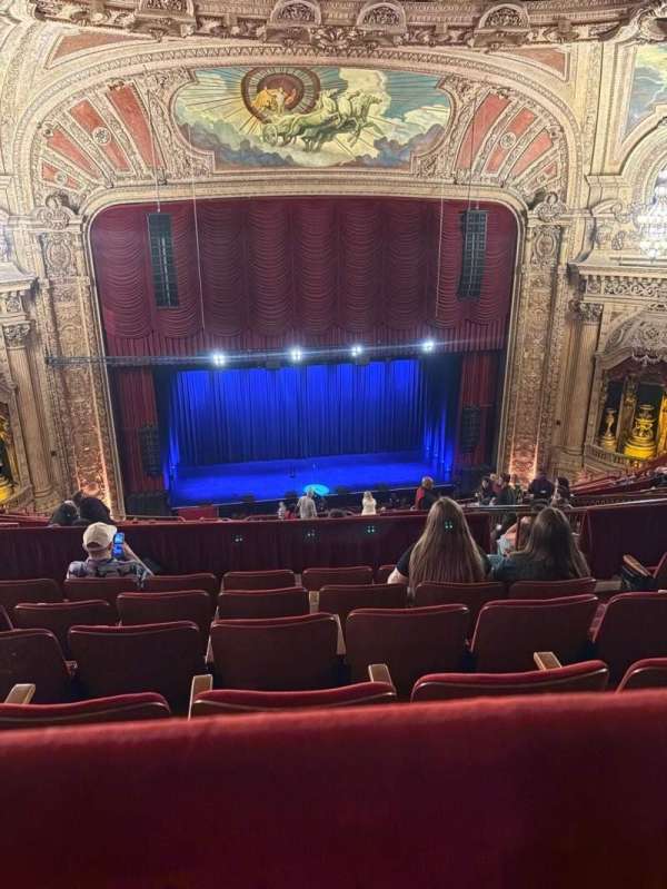 Chicago Theatre, section: Balcony 3L, row: S, seat: 305