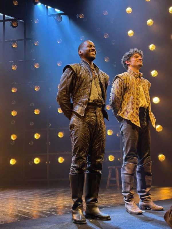 Wyndham's Theatre, section: Stalls, row: B, seat: 20