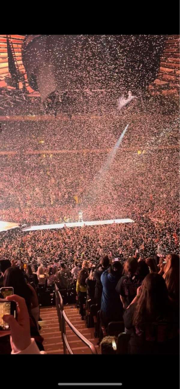 Madison Square Garden, section: 116, row: 18, seat: 1-2