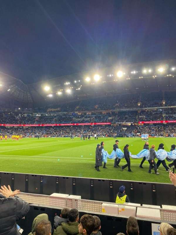Etihad Stadium, Manchester, section: 104, row: E, seat: 72