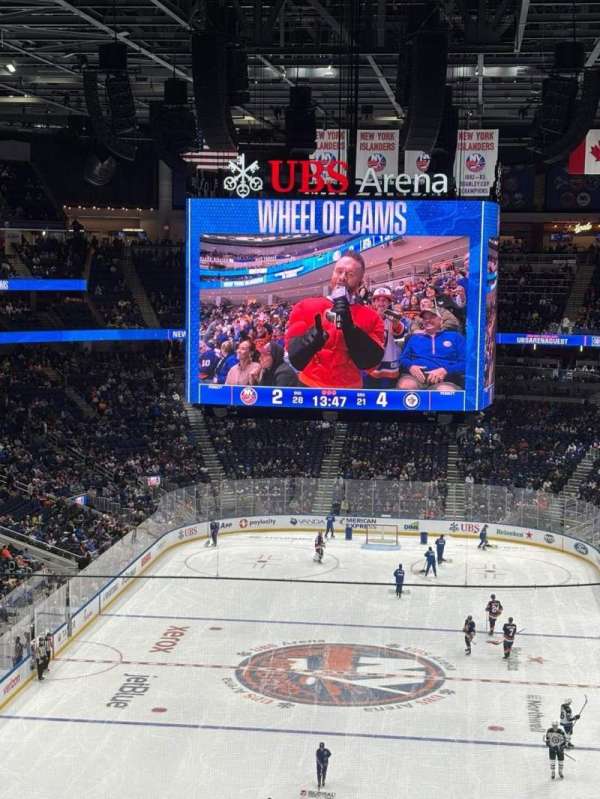 UBS Arena, section: 213, row: 5, seat: 15