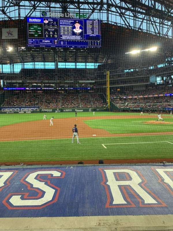 Globe Life Field, section: 8, row: 4, seat: 1