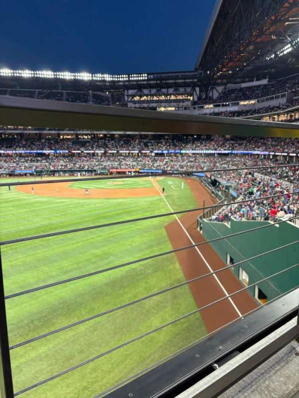 Globe Life Field, section: 142, row: 1, seat: 3