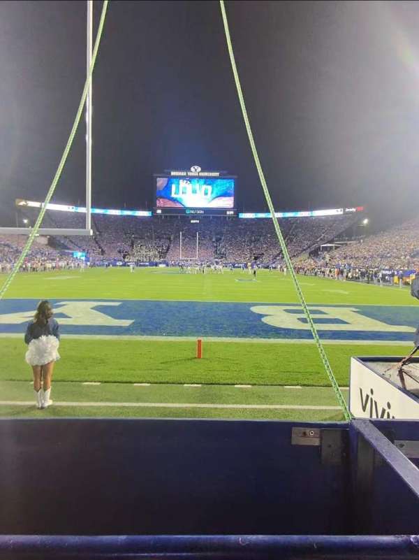 LaVell Edwards Stadium, section: 25, row: 1, seat: 6