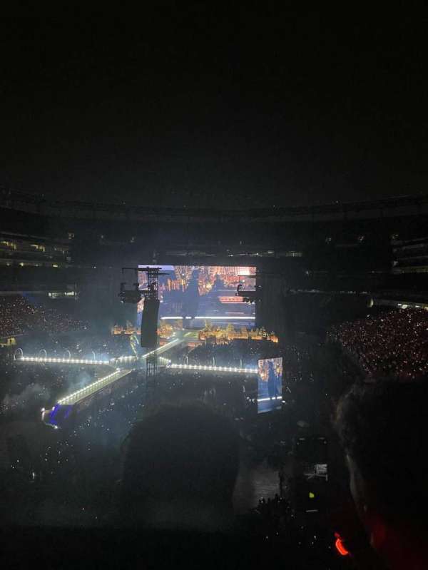 MetLife Stadium, section: 223, row: 2, seat: 9