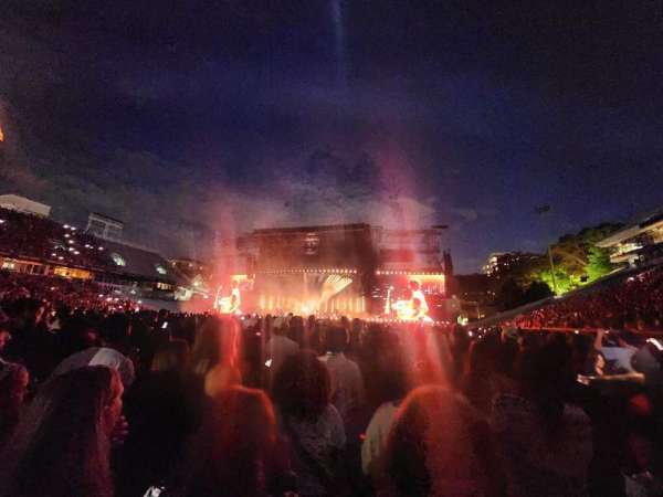 Bobby Dodd Stadium, section: Floor G, row: 17, seat: 27