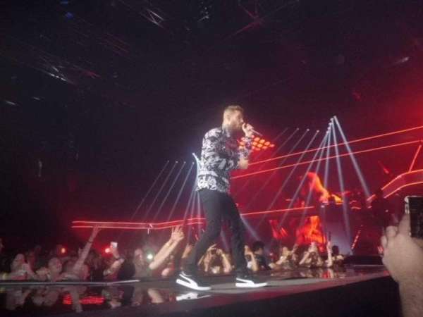 Zénith Paris, section: Fosse debout