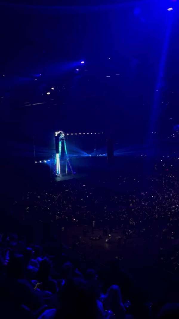 Paris La Défense Arena, section: 407, row: 53, seat: 13