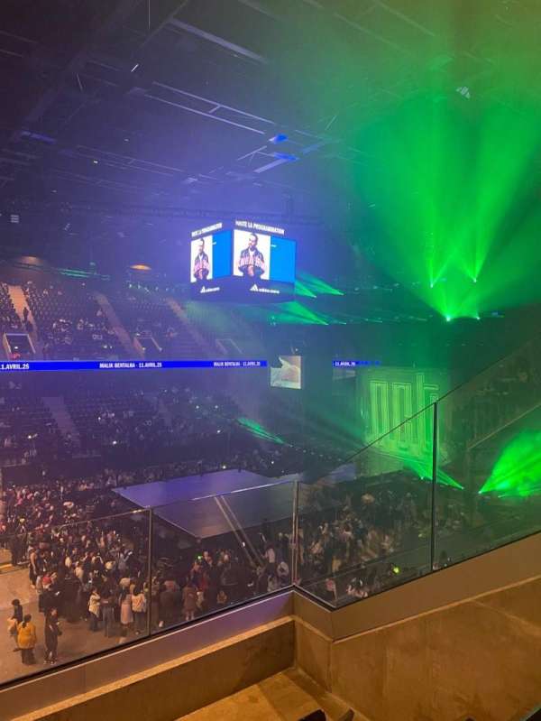 Adidas Arena, section: balcon o, row: 3, seat: 4